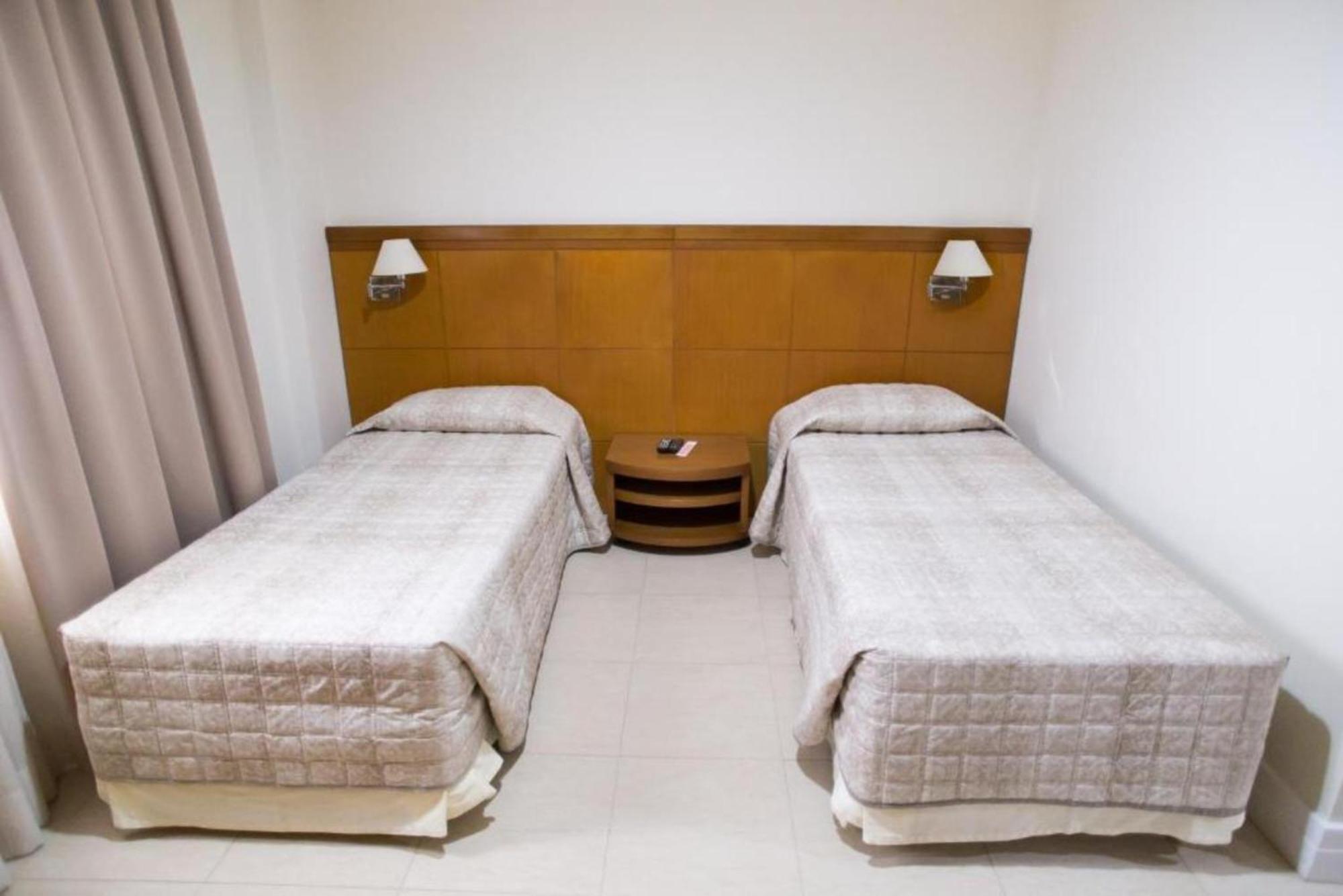 Le Village Flats E Hotel Джойнвил Стая снимка